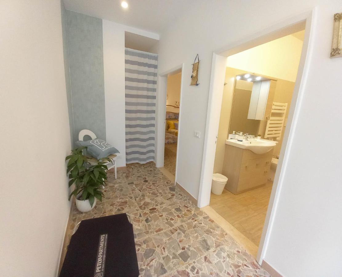 Petlyapartments #12 Bellaria-Igea Marina Esterno foto