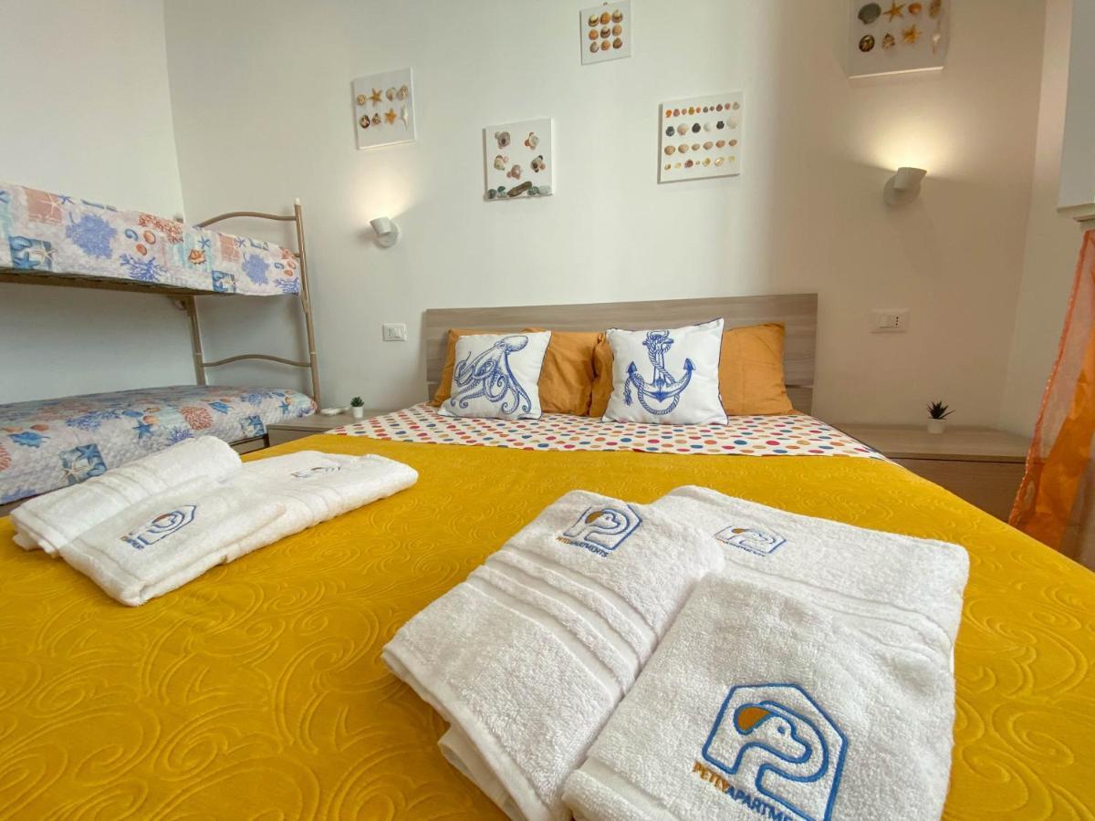 Petlyapartments #12 Bellaria-Igea Marina Esterno foto